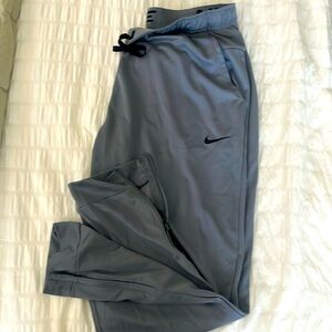 Men’s Nike Lightweight joggers